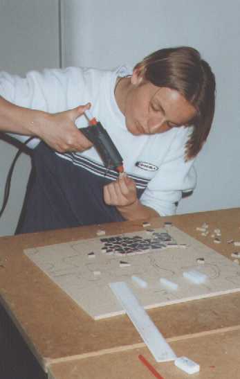g07.jpg (13939 Byte)