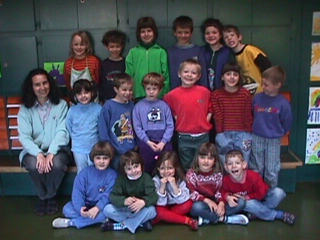 g273_1.jpg (57085 Byte)